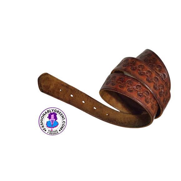 1970s Brown Replacement Belt Leather Tooled Fan Design No Buckle Included 42 In main image 6